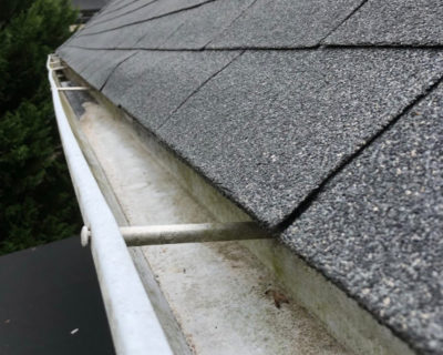 clogged-gutter-cleaning-lawrenceville-ga